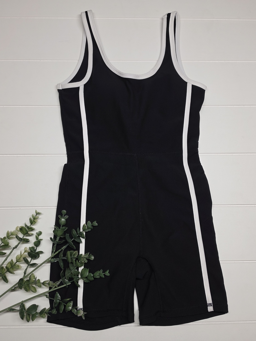 WILO "The Table" Athletic Romper XS - Picture 5 of 6